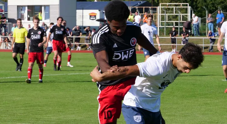 Heimspielkracher im KarLi gegen den Chemnitzer FC