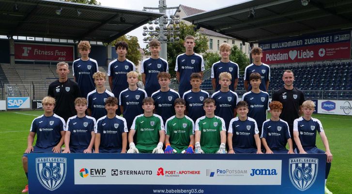 Vom Kiez in die Alpen: Unterstützt unsere U15!