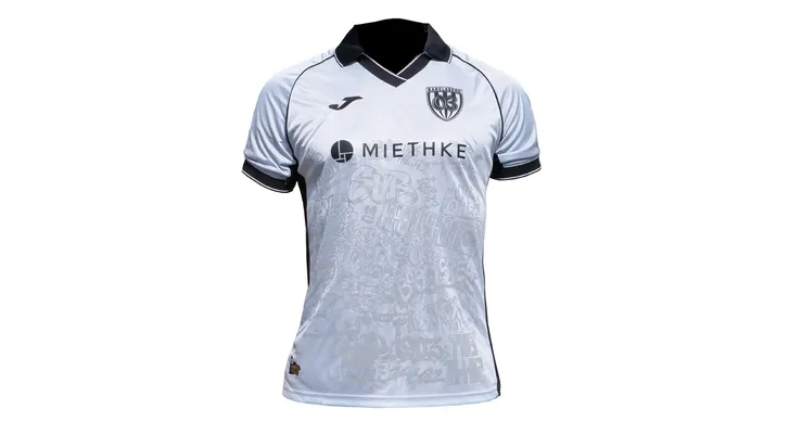 Sondertrikot 03 x St. Pauli