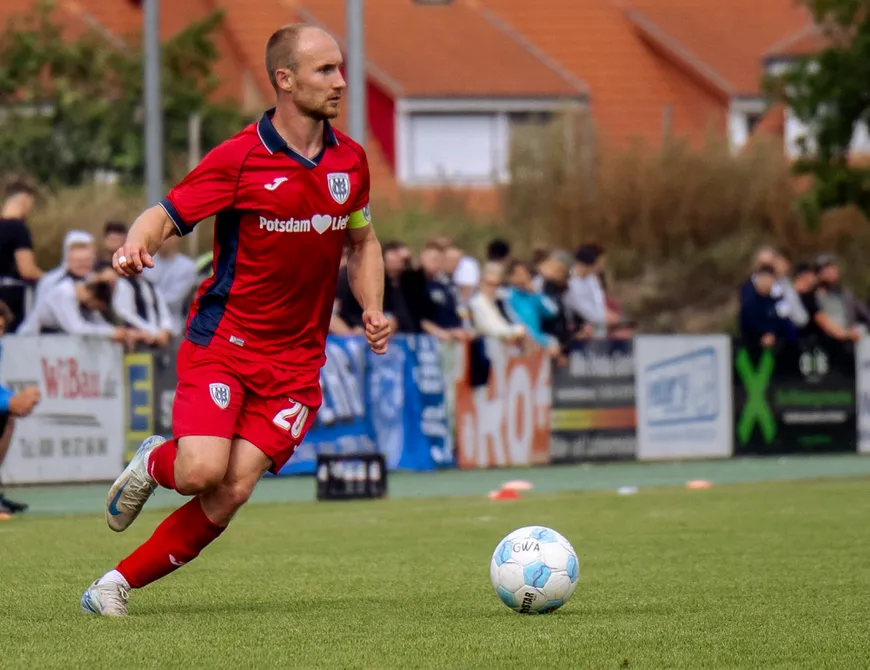 Flutlichtspiel im Volksstadion