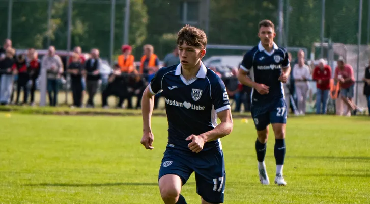 Mit voller Kraft gegen den 1. FC Lokomotive Leipzig